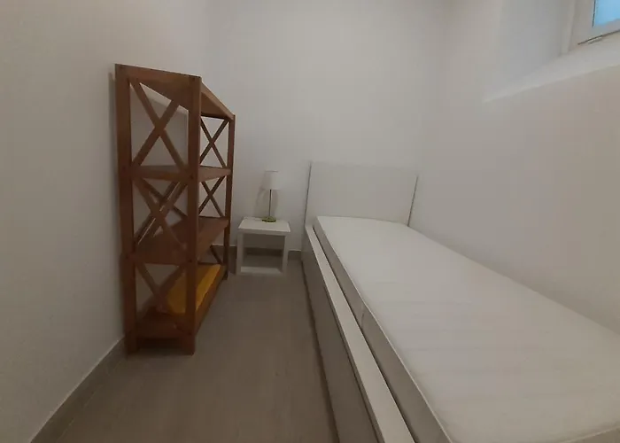 Cozy Flat In Arroios Апартаменты *